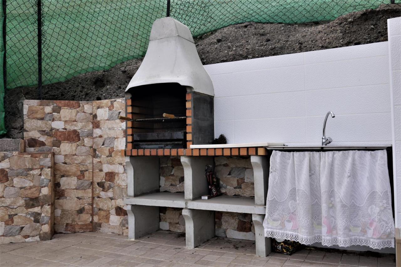 Cueva Sasha Guest House San Miguel de Abona Exterior photo